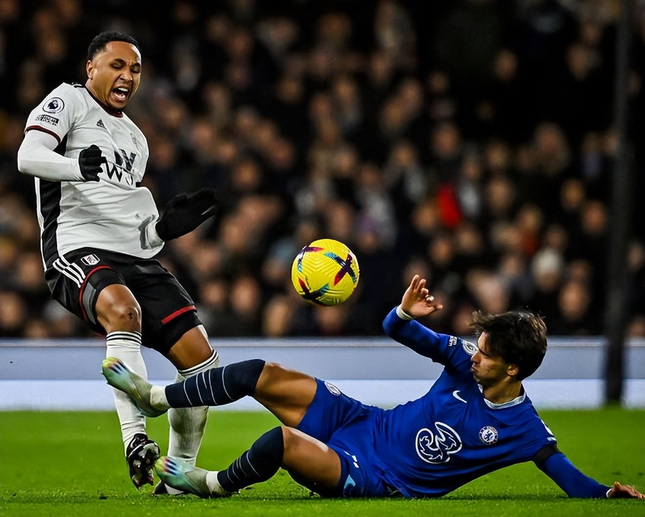 国足必须在 国足必须在