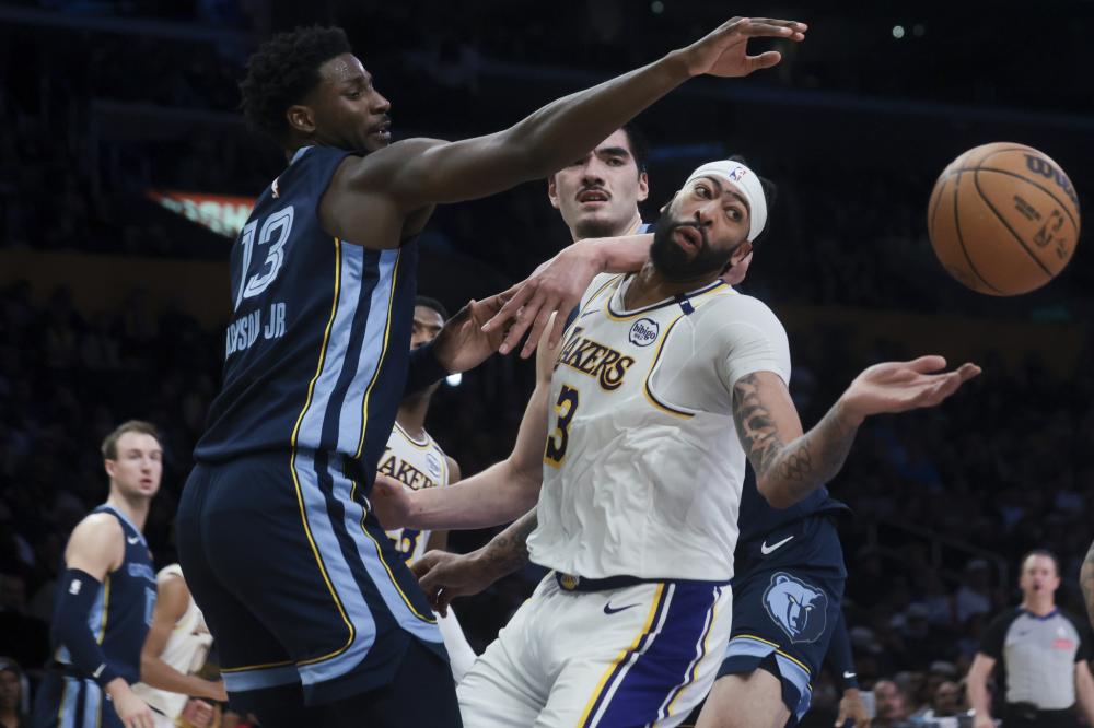 C罗团队对 C罗团队对