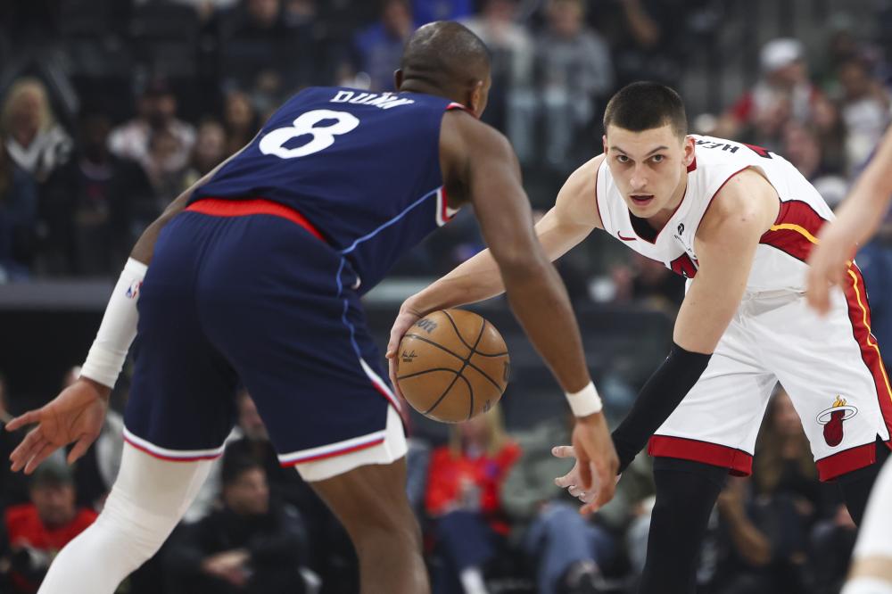 队陷入负面 队陷入负面